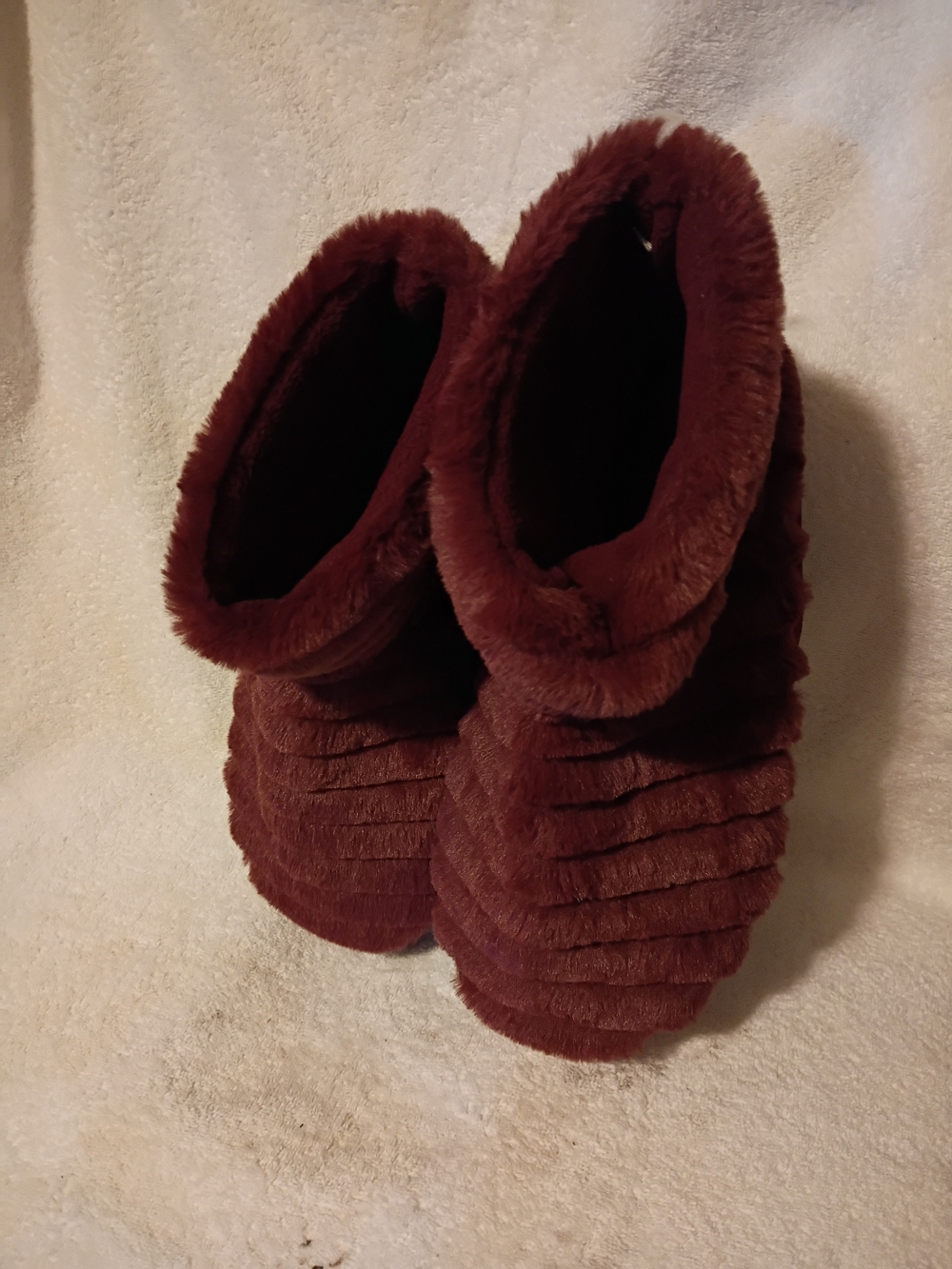 Women's Plush Burgundy Bootie Slippers With Push Button Electric Massage.